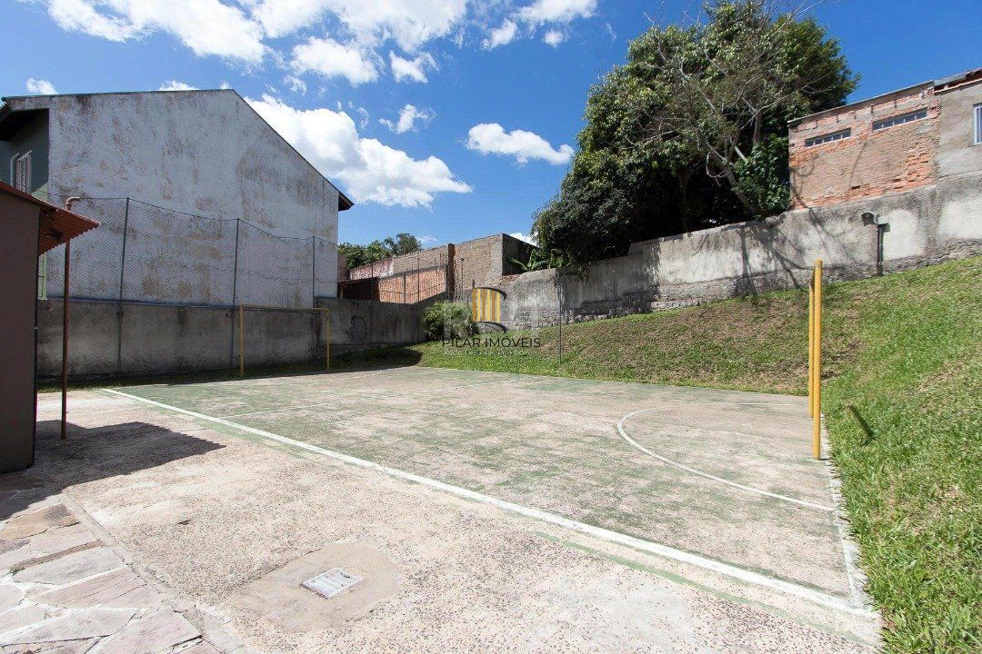Ótima cobertura no bairro Nonoai, com aproximadamente 135m² de área privativa, 02 dormitórios