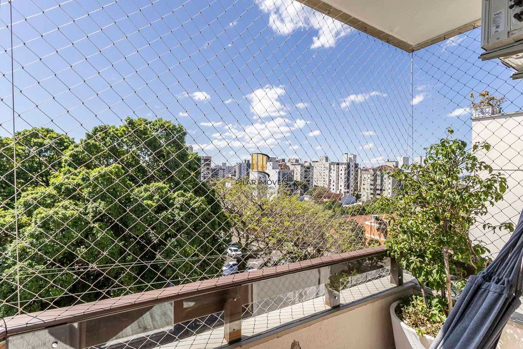 Cobertura semi mobiliada!