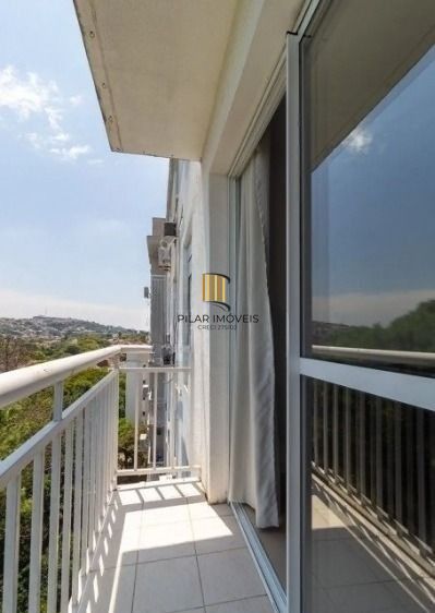 Apartamento | Bairro Cristal | 2 dormitórios | Suíte |  Semi mobiliado |  1 vaga escriturada