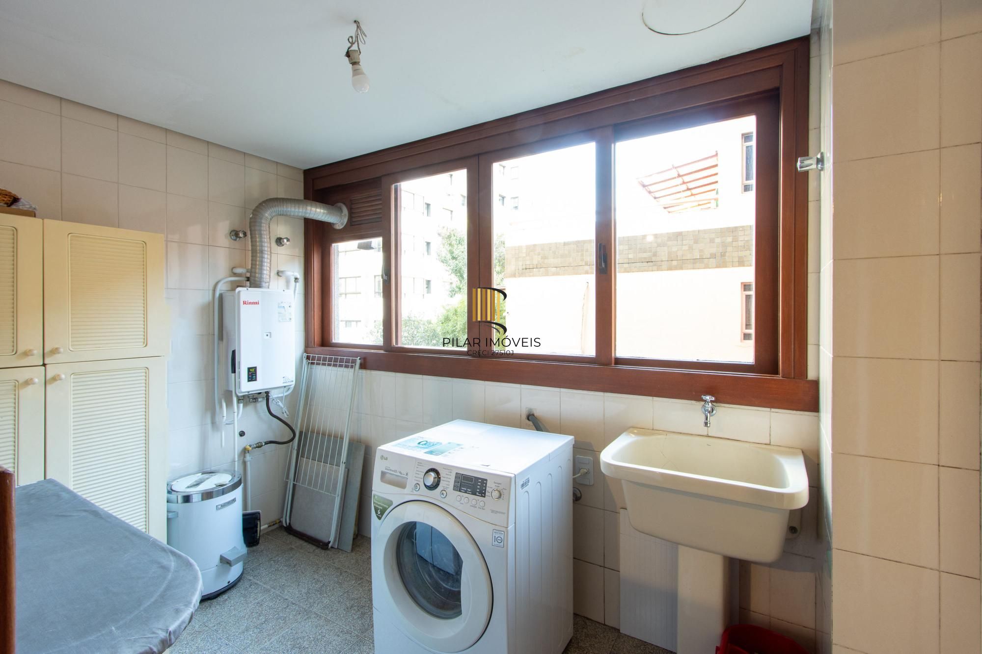 Apartamento de 3 dormitórios próximo a Encol