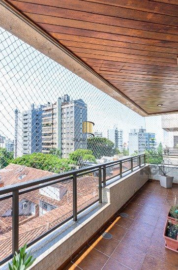 Amplo e ótima localização