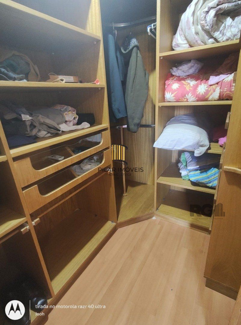 Casa 3 dormitórios no bairro Hípica