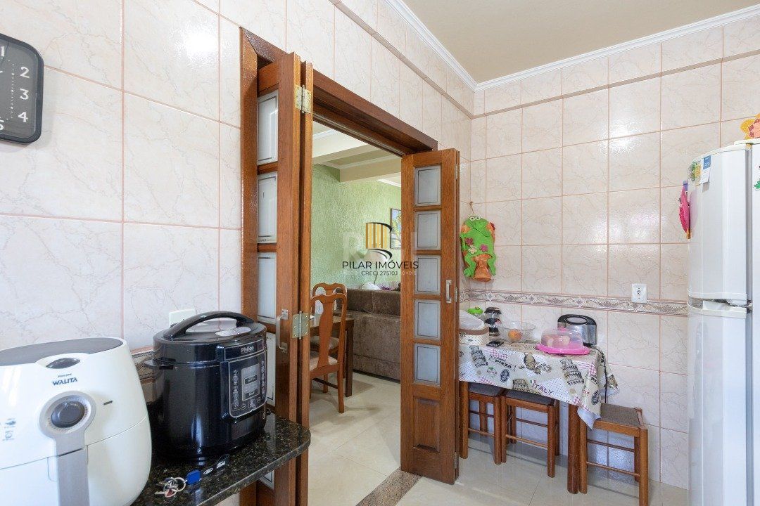 Casa para Venda - 175m², 3 dormitórios, sendo 1 suites, 3 vagas - Aberta Dos Morros