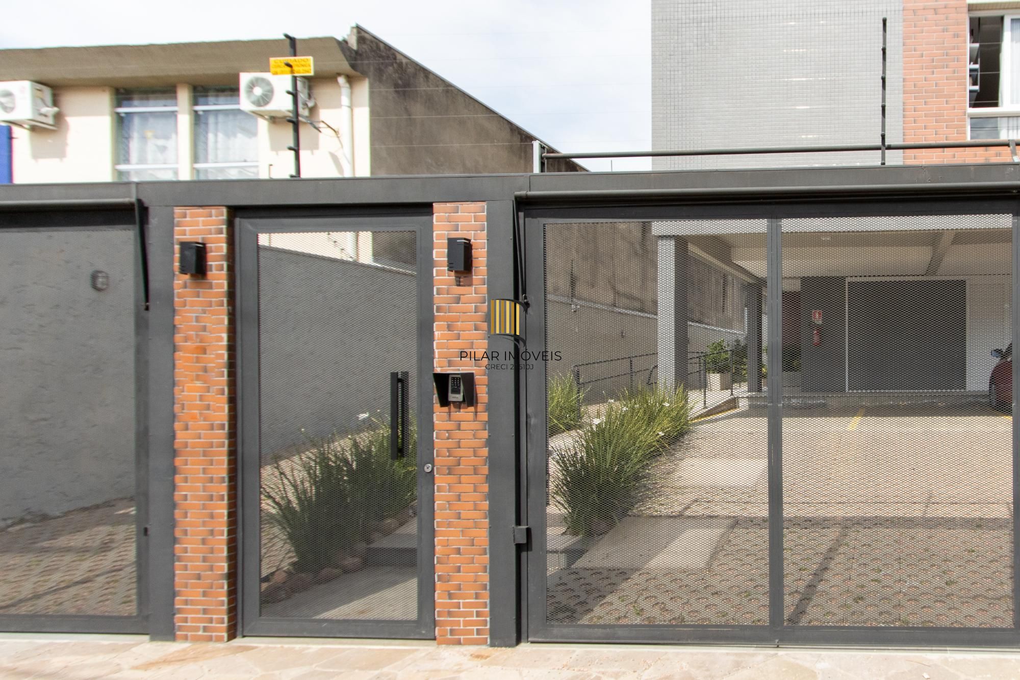 Apartamento 2 dormitórios no bairro Tristeza