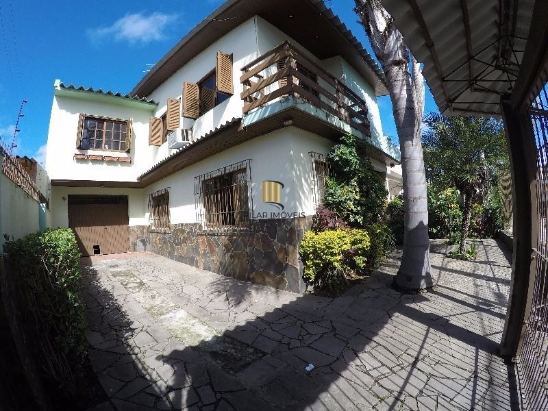 Casa para Venda - 95m², 4 dormitórios, sendo 2 suites, 4 vagas - Ipanema