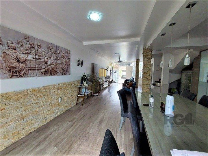 Casa, 234m², 3 dormitórios, Cristal