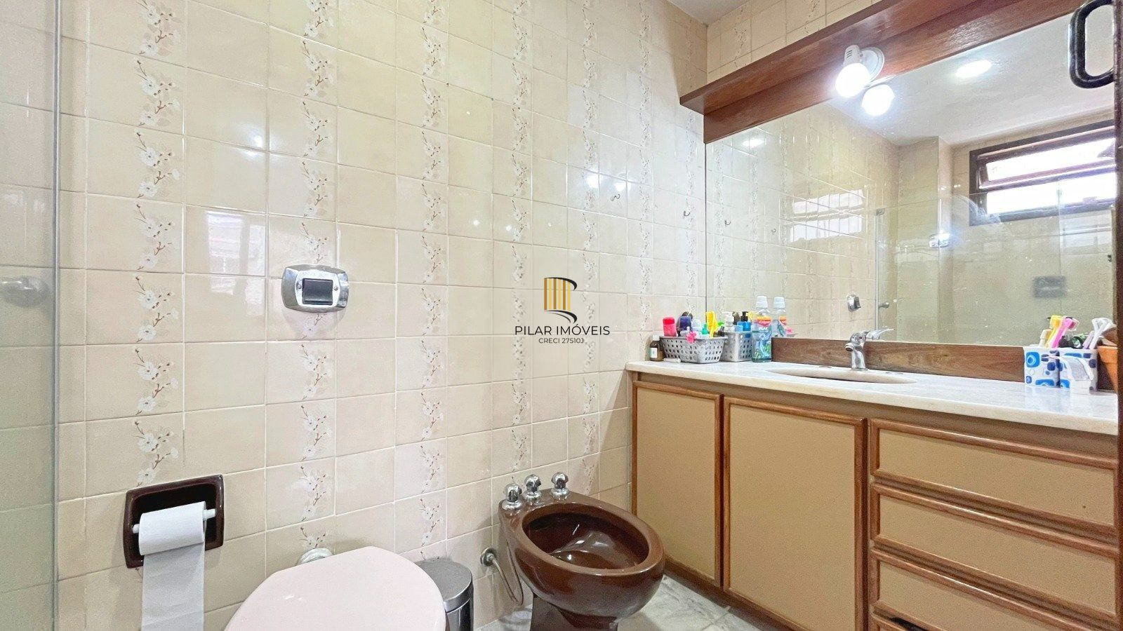 Apartamento de 3 dormitórios no bairro Mont Serrat