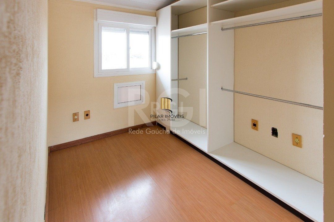 Casa Condominio para Venda - 92.32m², 3 dormitórios, sendo 1 suites, 2 vagas - Cristal