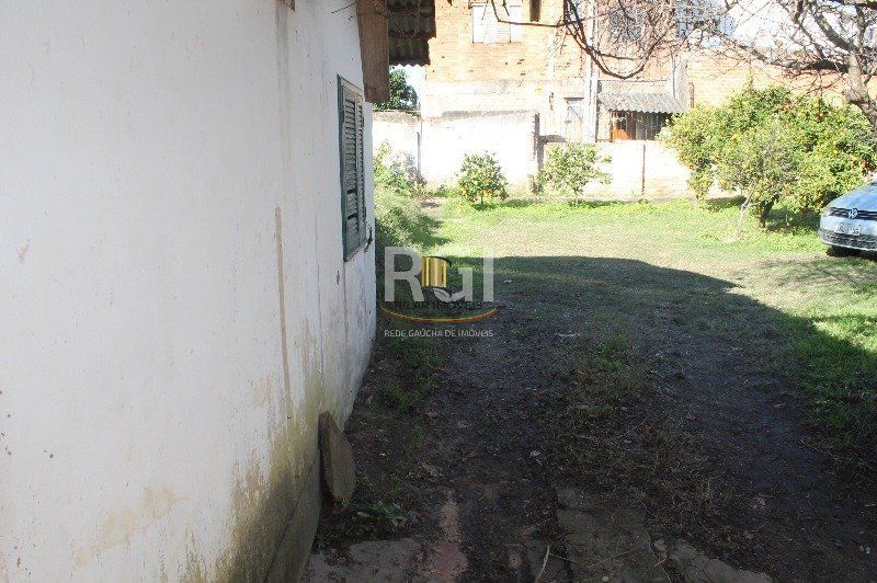 Casa para Venda - 220m², 4 dormitórios, 9 vagas - Cristal