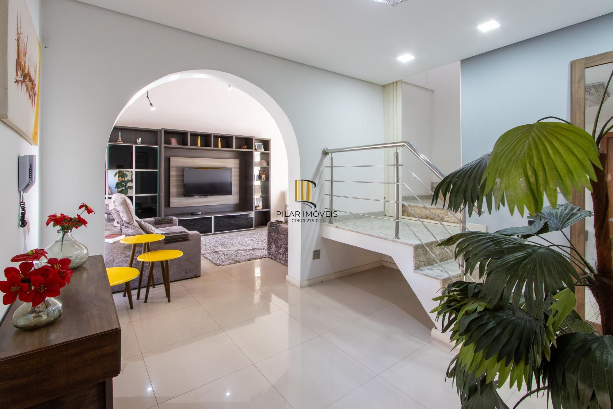 Casa em Condomínio à Venda | 282m² | 3 Suítes | 2 Vagas | Bairro Nonoai - Porto Alegre