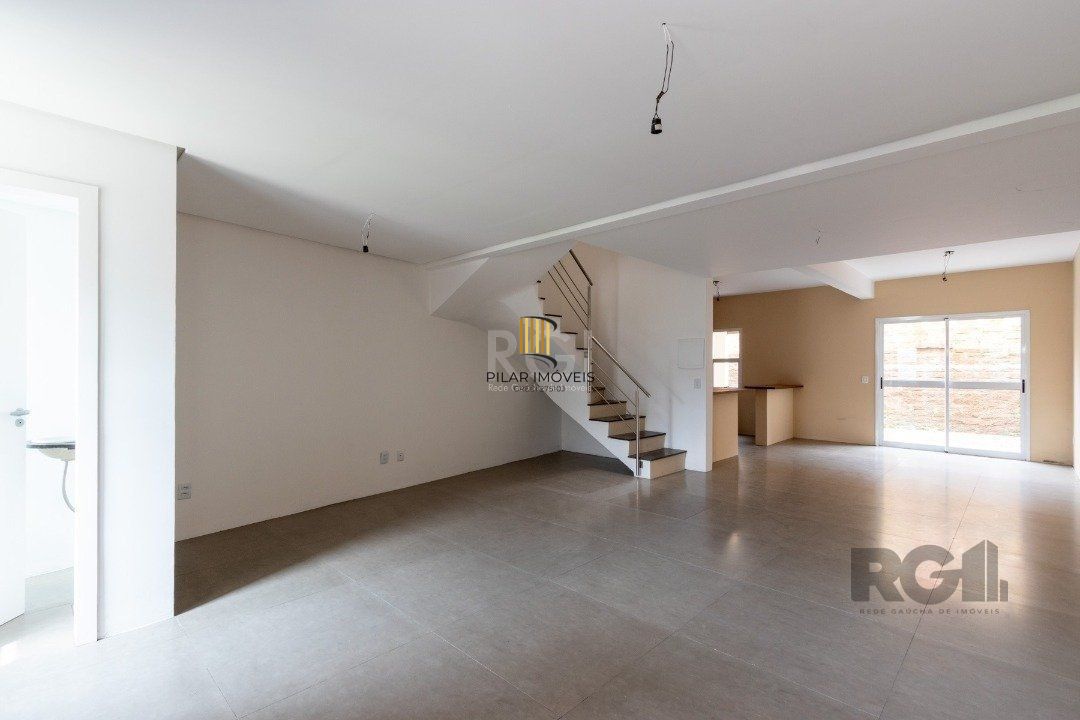 Casa para Venda - 178m², 3 dormitórios, sendo 1 suites, 2 vagas - Aberta dos Morros