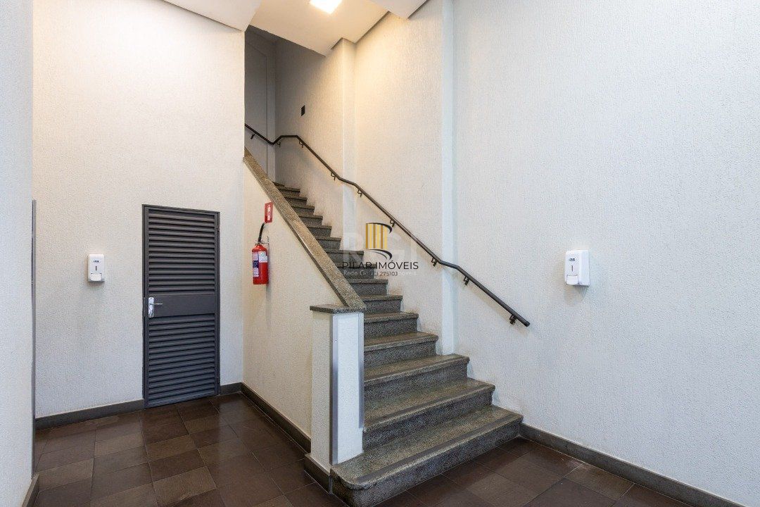 Apartamento para Venda - 82.41m², 2 dormitórios, Menino Deus