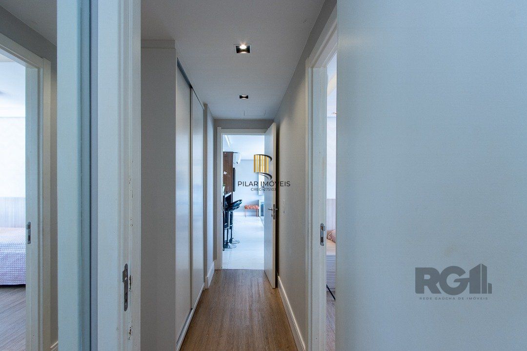 Apartamento para Venda - 126m², 3 dormitórios, sendo 3 suites, 2 vagas - Ipanema