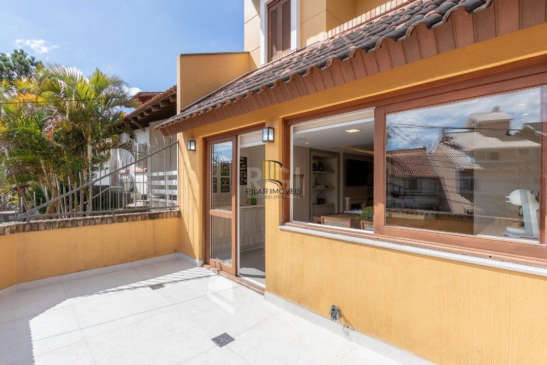 Casa Condominio para Venda - 210.69m², 3 dormitórios, sendo 2 suites, 4 vagas - Jardim Isabel