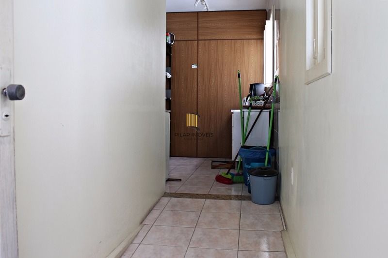 Predio para Venda - 236m², 0 dormitórios, 4 vagas - Menino Deus