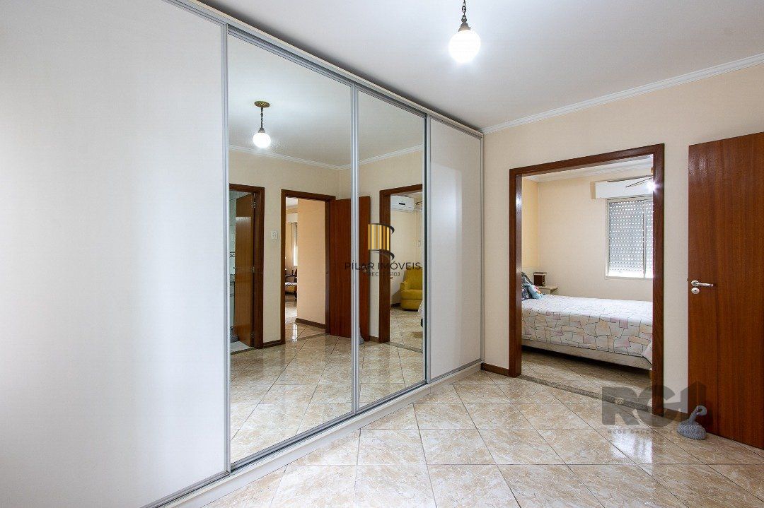 Casa 3 dormitórios no bairro Tristeza