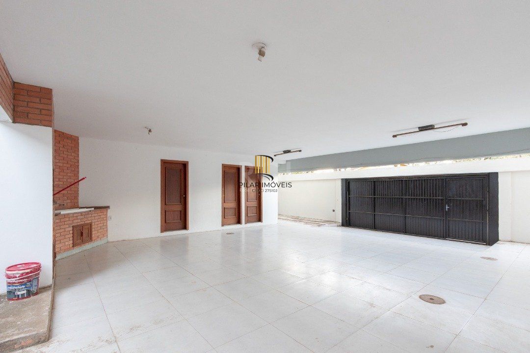 Casa para Venda - 558.14m², 4 dormitórios, sendo 4 suites, 6 vagas - Jardim Isabel