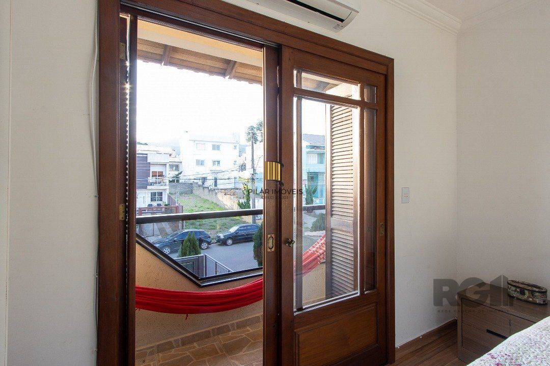 Casa 3 Dormitório(s) Bairro Hípica