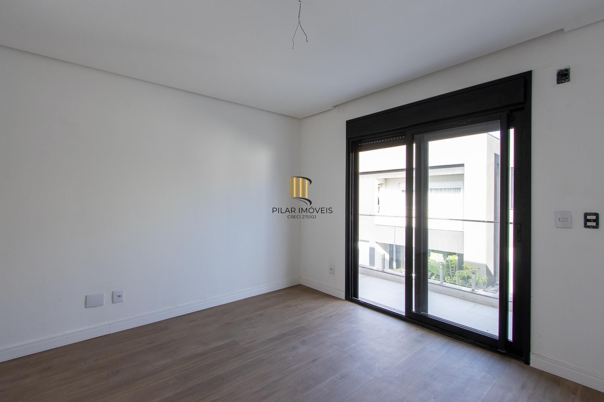 Casa de condomínio, 3 dormitórios, 3 suítes.