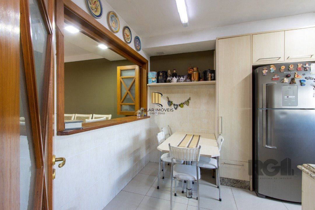 Casa de Condomínio 3 dormitórios no bairro Jardim Isabel