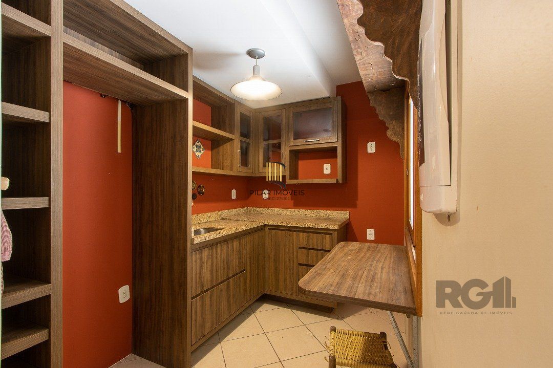Casa em condomínio, 102m², 2 dormitórios, Guarujá