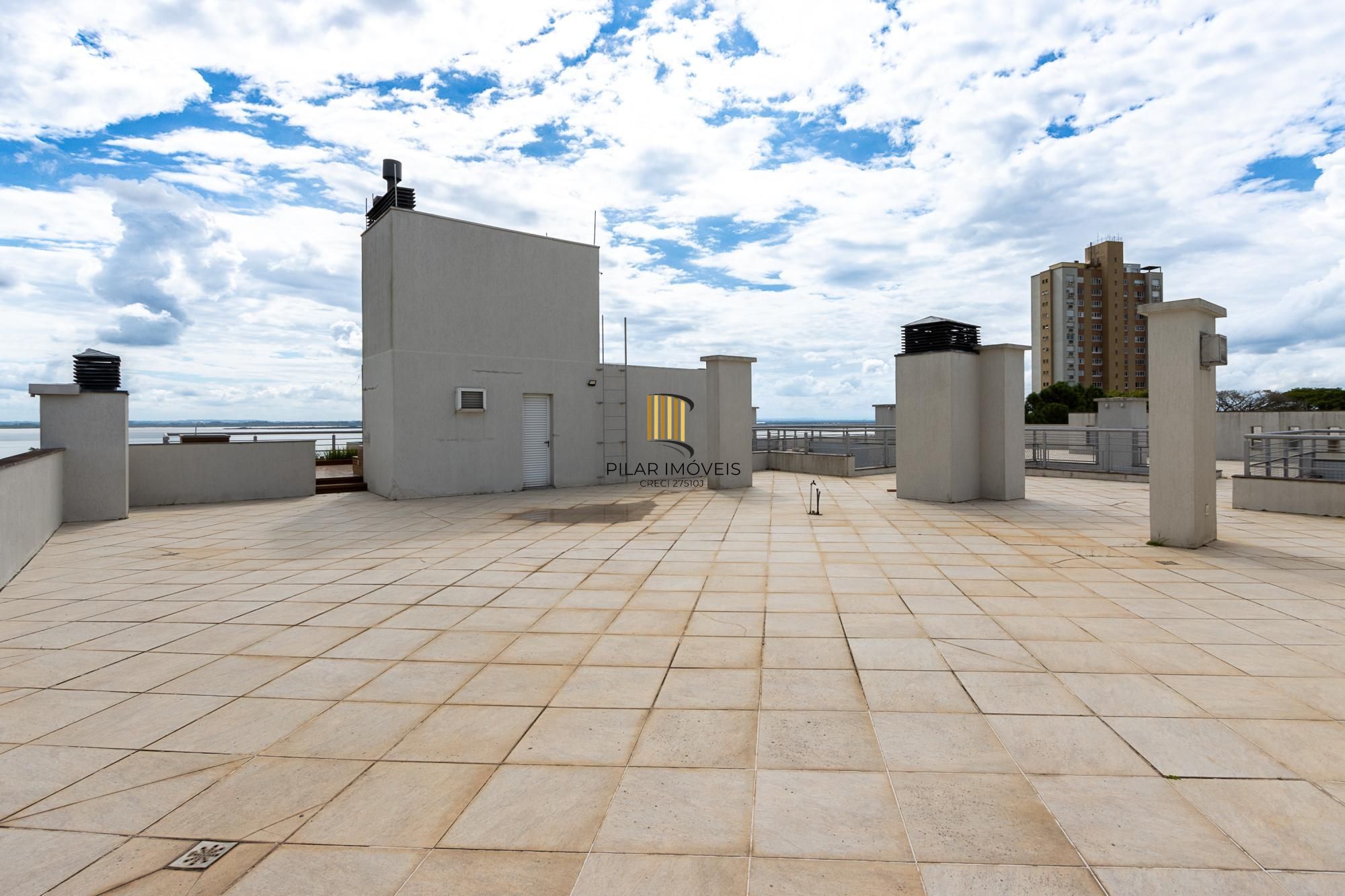 Apartamento à venda, com 3 dorm, 2 suítes, 2 vagas - bairro Cristal