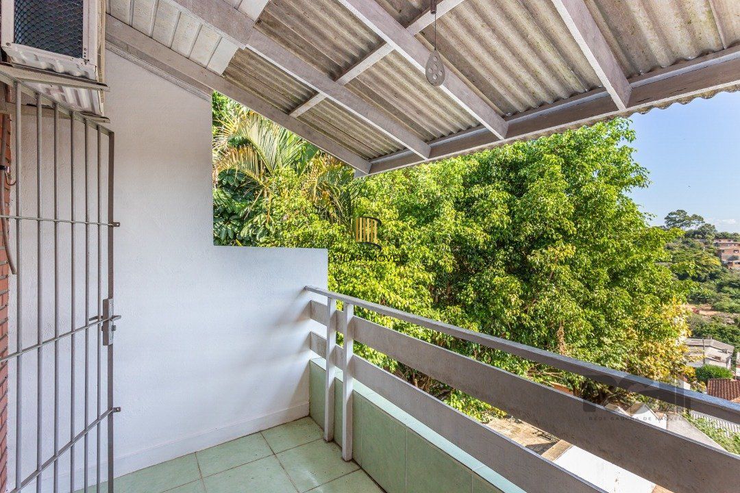 Casa com 3 Quartos à Venda, 293 m² por R$ 650.000