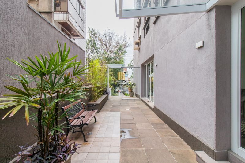 Cobertura Exclusiva com Vista Privilegiada no Coração do Bairro Moinhos de Vento