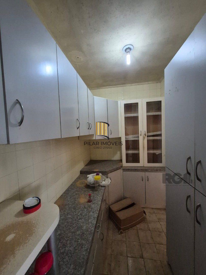 Casa 4 dormitórios no bairro Teresópolis