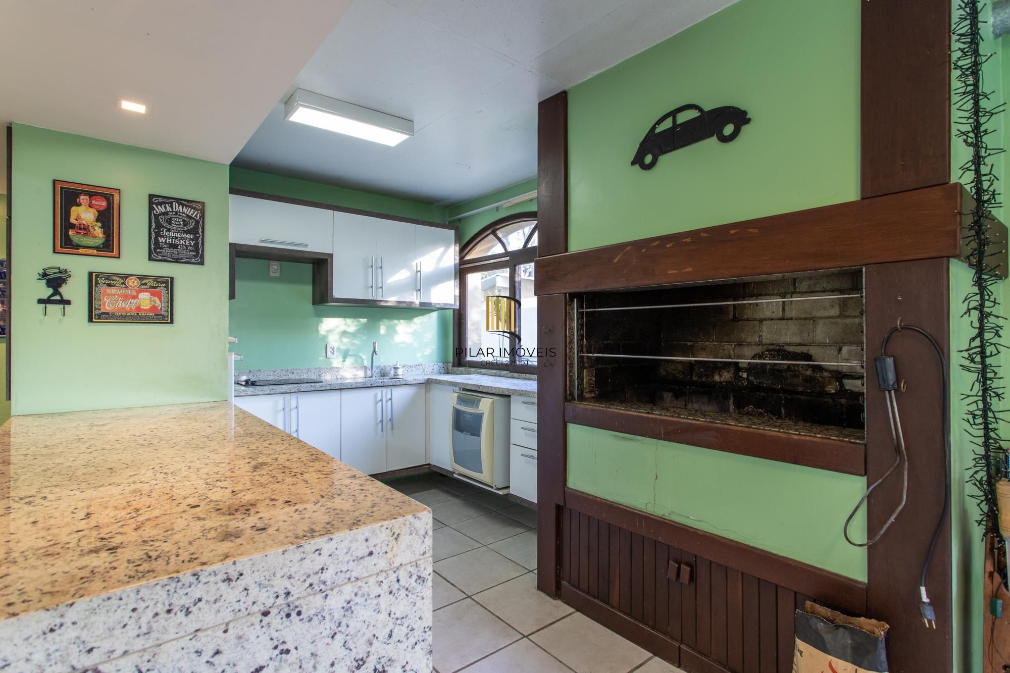 Casa em Condomínio à venda com 5 dormitórios, 565m² e 4 vagas no Condominio Jardim do Sol, Zona Sul de Porto Alegre