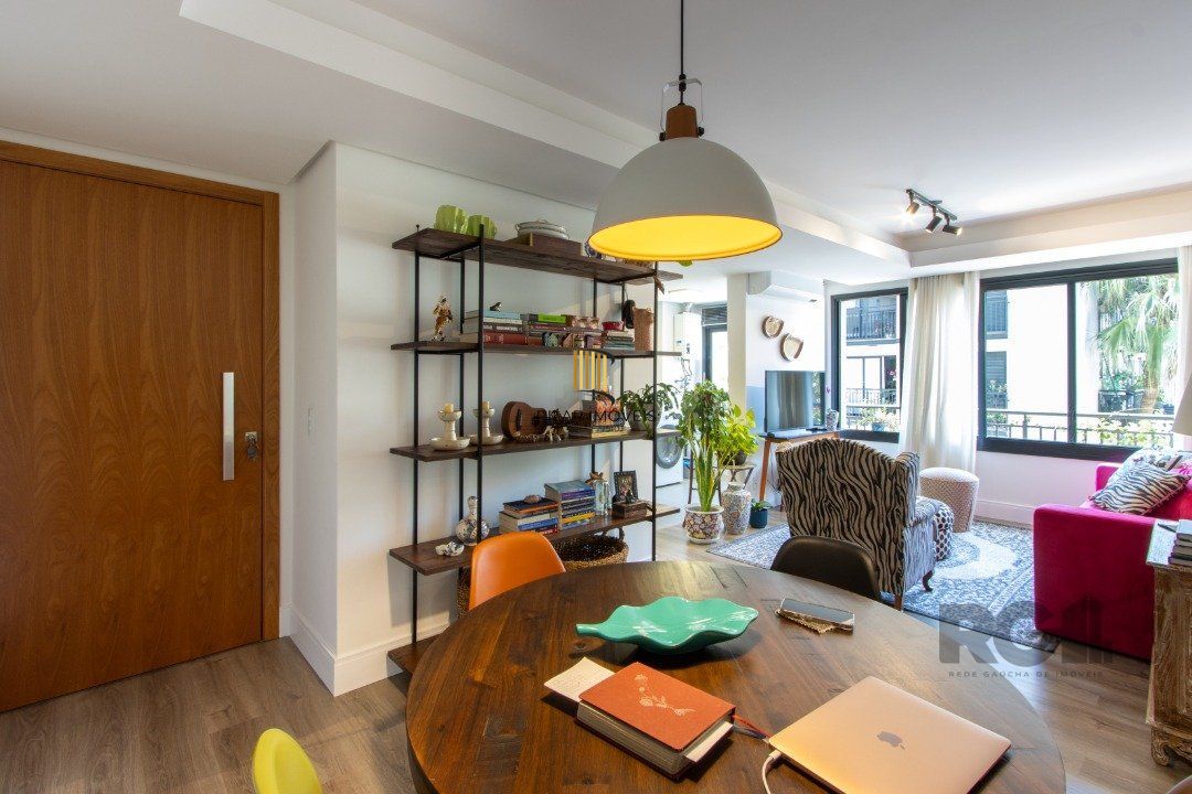Apartamento 2 dormitórios no bairro Tristeza