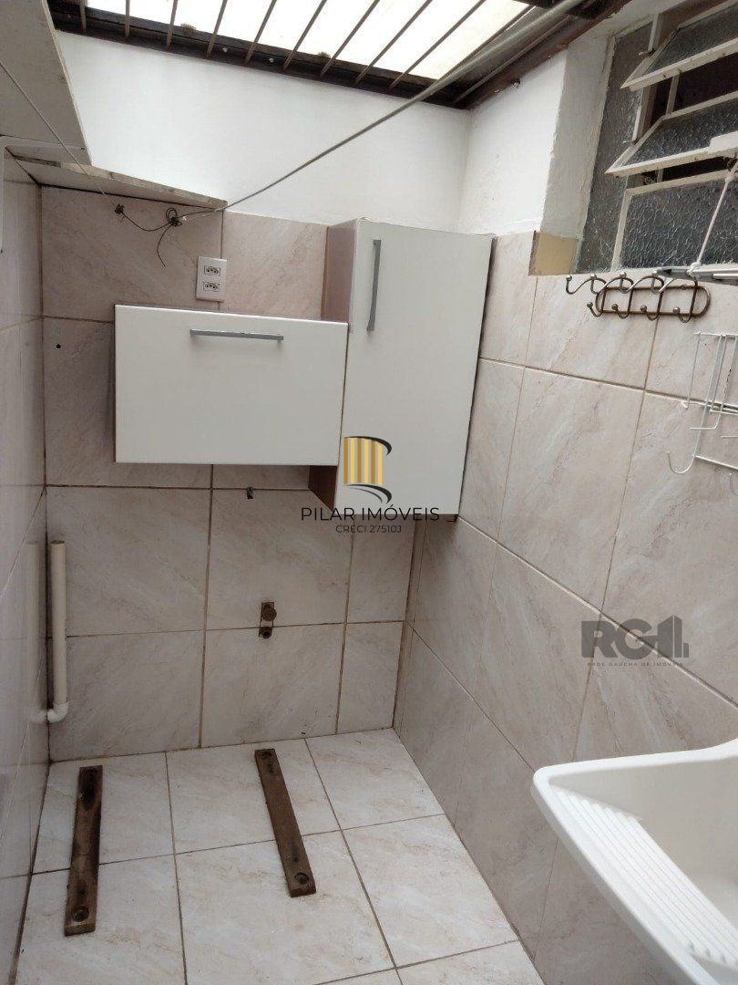 Apartamento 2 dormitórios no bairro Cavalhada