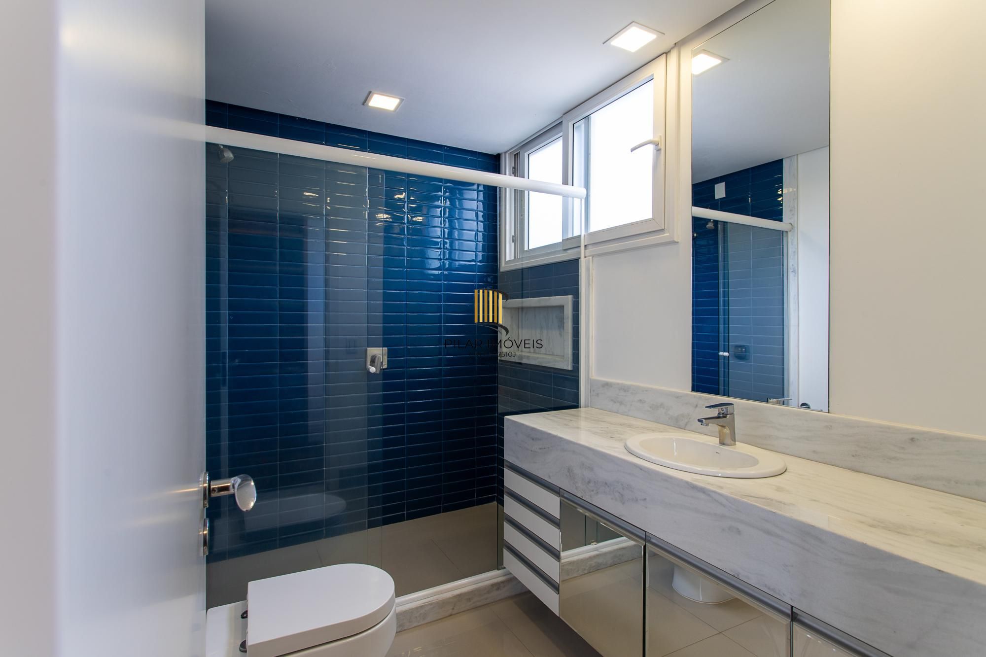 Casa de Condomínio 4 dormitórios no bairro Terraville