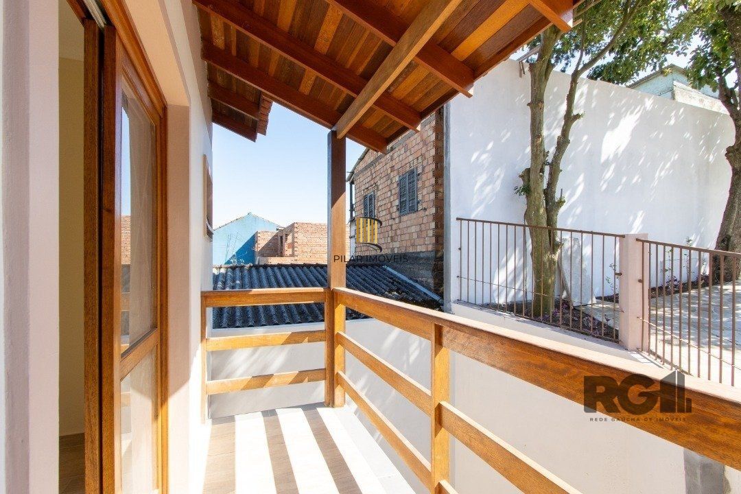 Casa de Condomínio 2 dormitórios no bairro Cascata