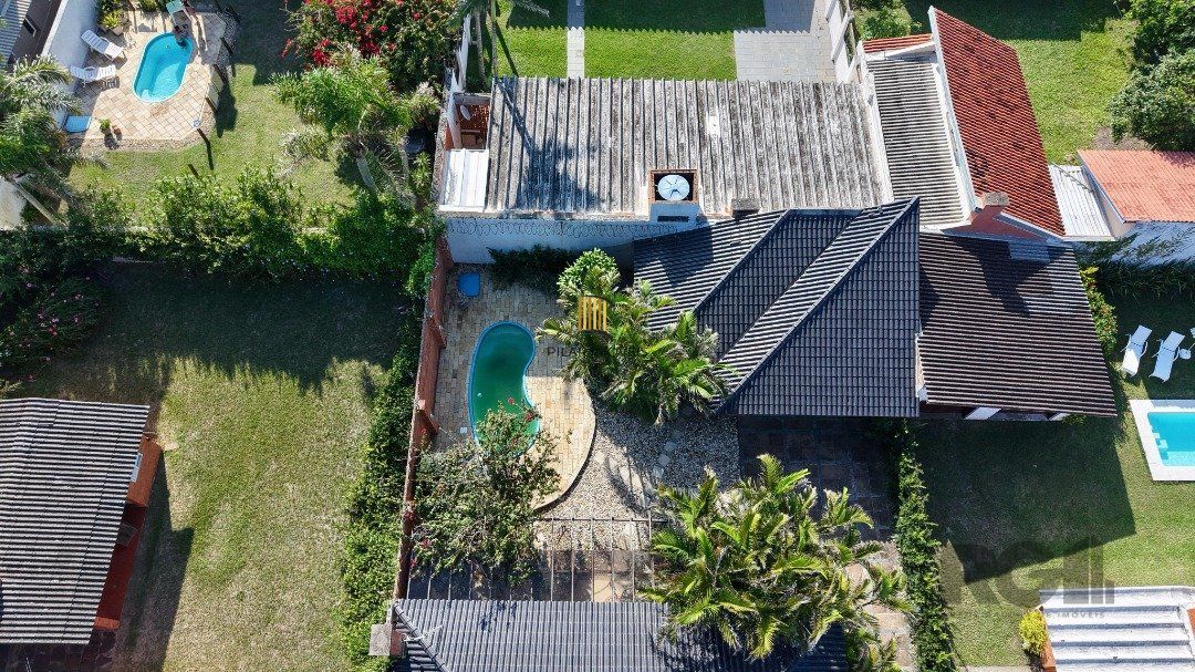 Casa 3 dormitórios no bairro Atlântida