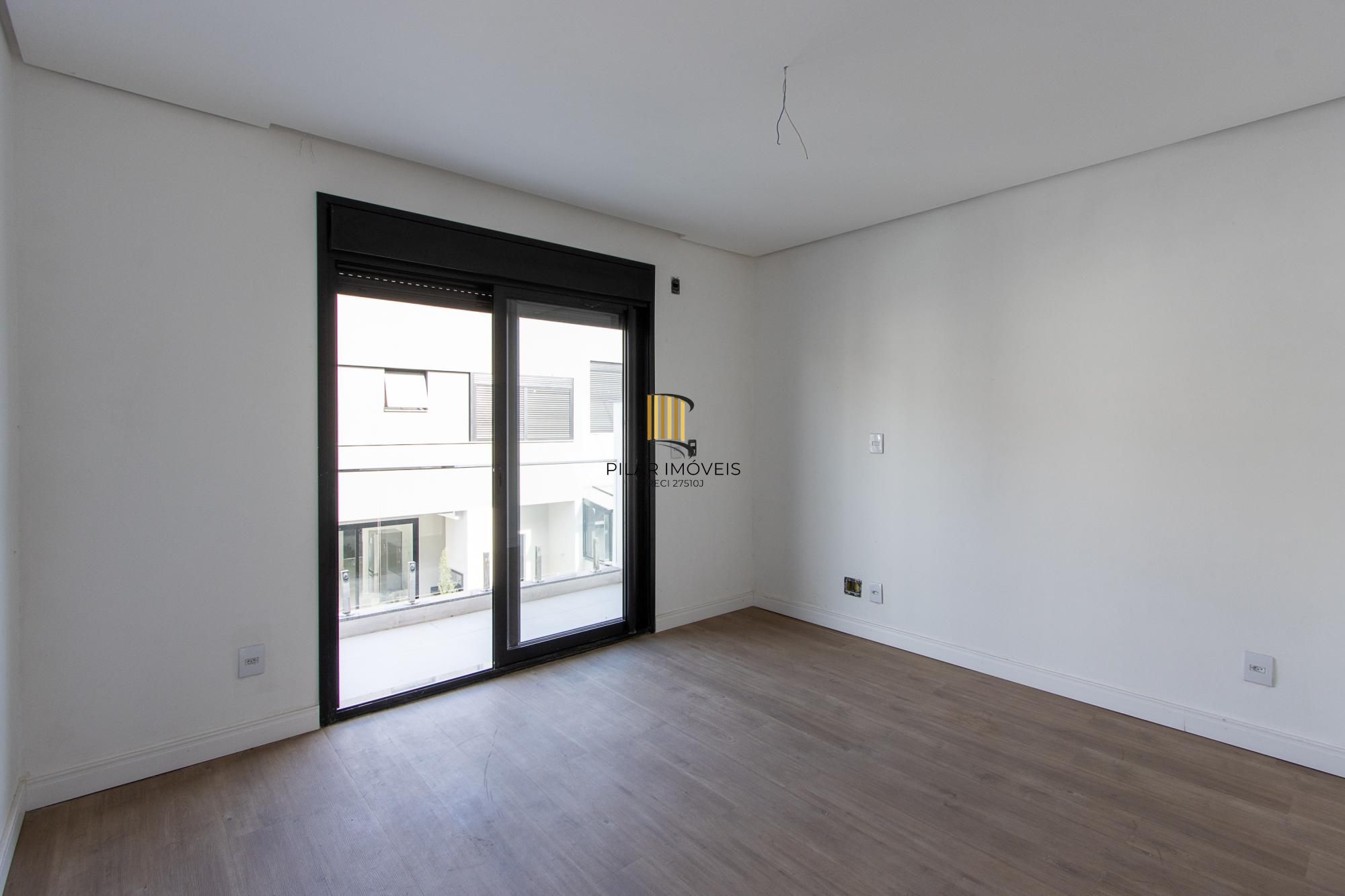 Casa de condomínio, 3 dormitórios, 3 suítes.