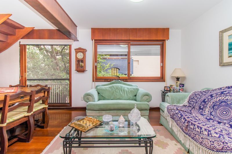 Cobertura Exclusiva com Vista Privilegiada no Coração do Bairro Moinhos de Vento