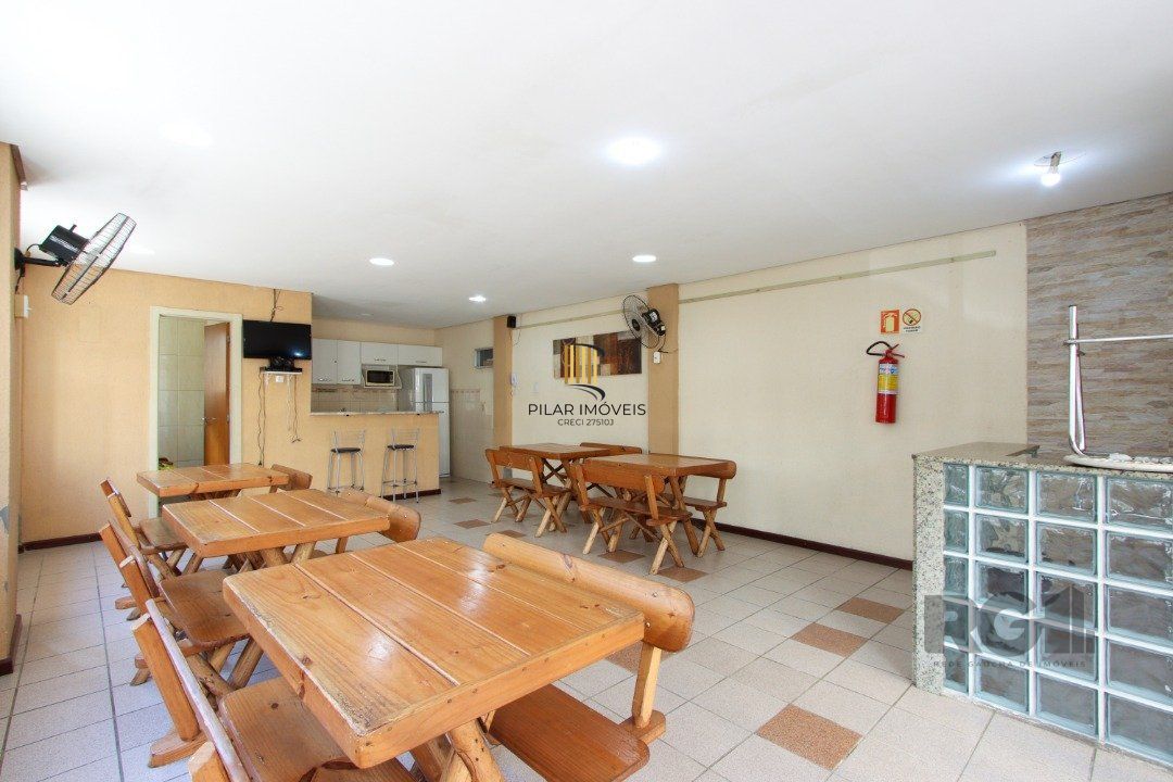Apartamento 2 dormitórios no bairro Santo Antônio