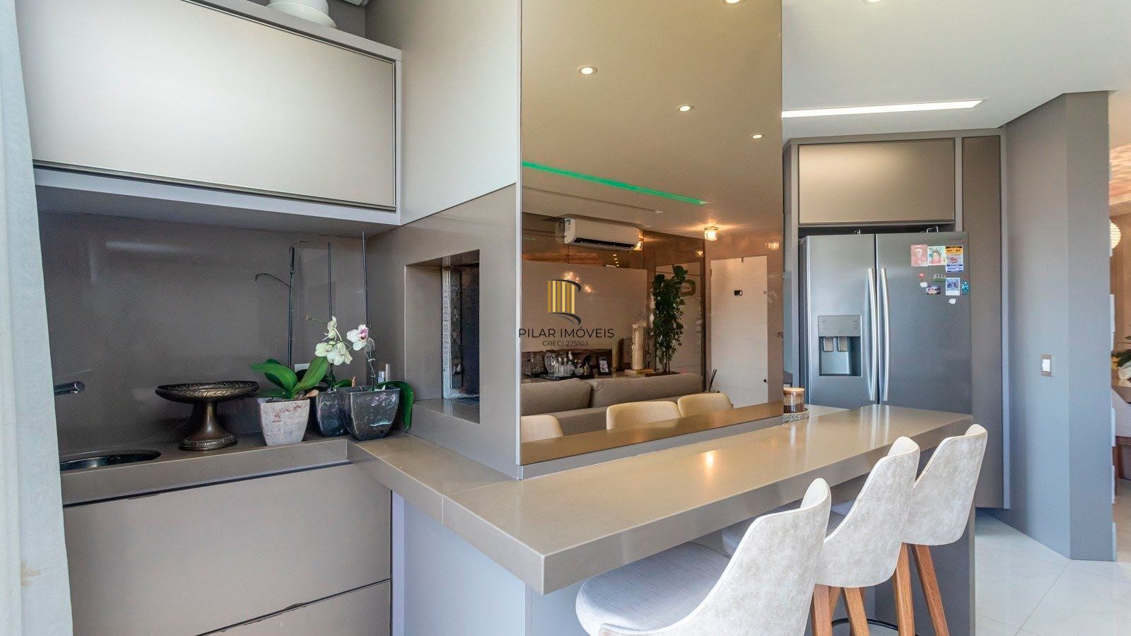 Apartamento com 3 quartos, 3 vagas e 105m² - Bairro Vila Jardim