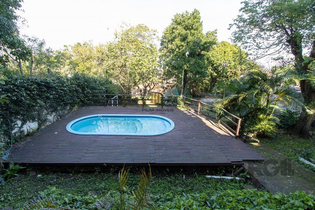 Casa para Venda - 380m², 4 dormitórios, sendo 1 suites, 4 vagas - Vila Assunção