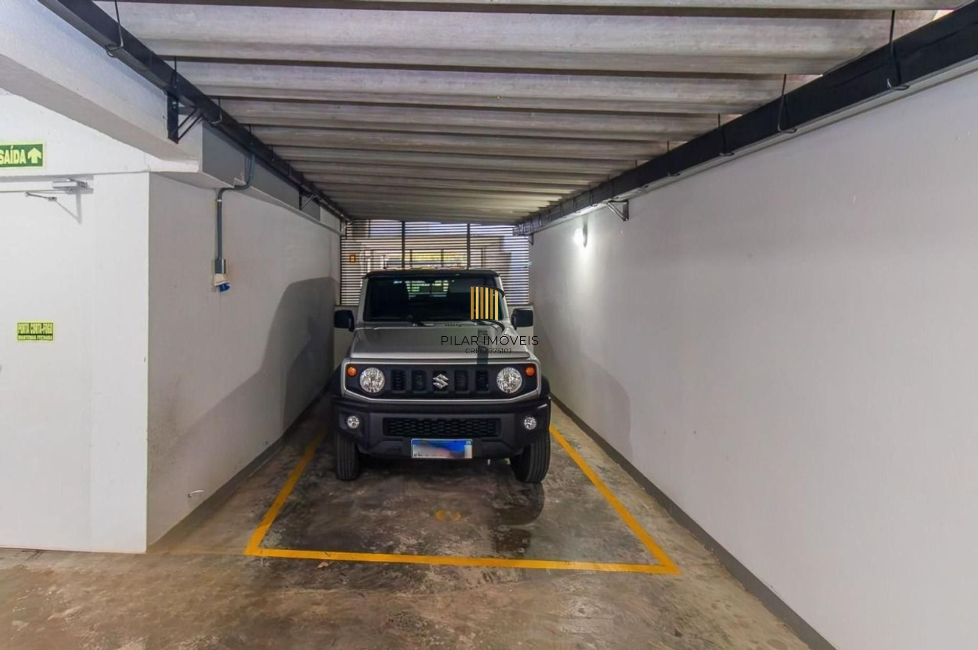 Apartamento com 83m² e 2 dormitórios, 2 suítes, 3 vagas no bairro Petrópolis