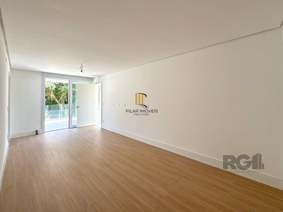 Casa Condominio para Venda - 300m², 4 dormitórios, sendo 4 suites, 2 vagas - Alphaville