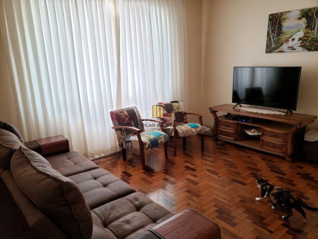 Apartamento à vendaa reformado, 2 quartos - Bairro São Geraldo