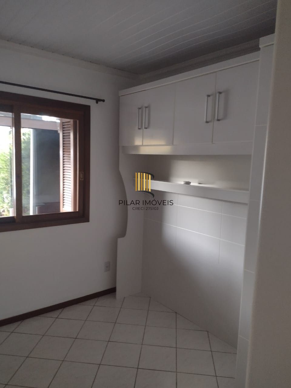 Casa 2 dormitórios no bairro Hípica