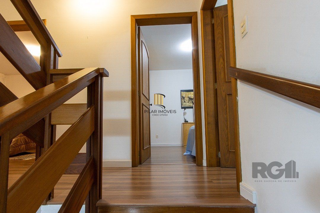 Casa em condomínio à venda, 4 quartos, 2 suites, 2 vagas - Bairro Tristeza