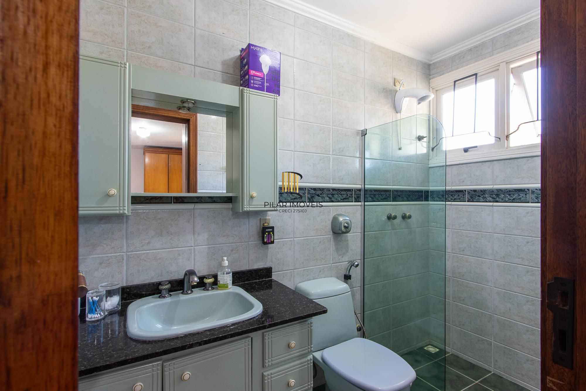 Casa 3 dormitórios no bairro Tristeza