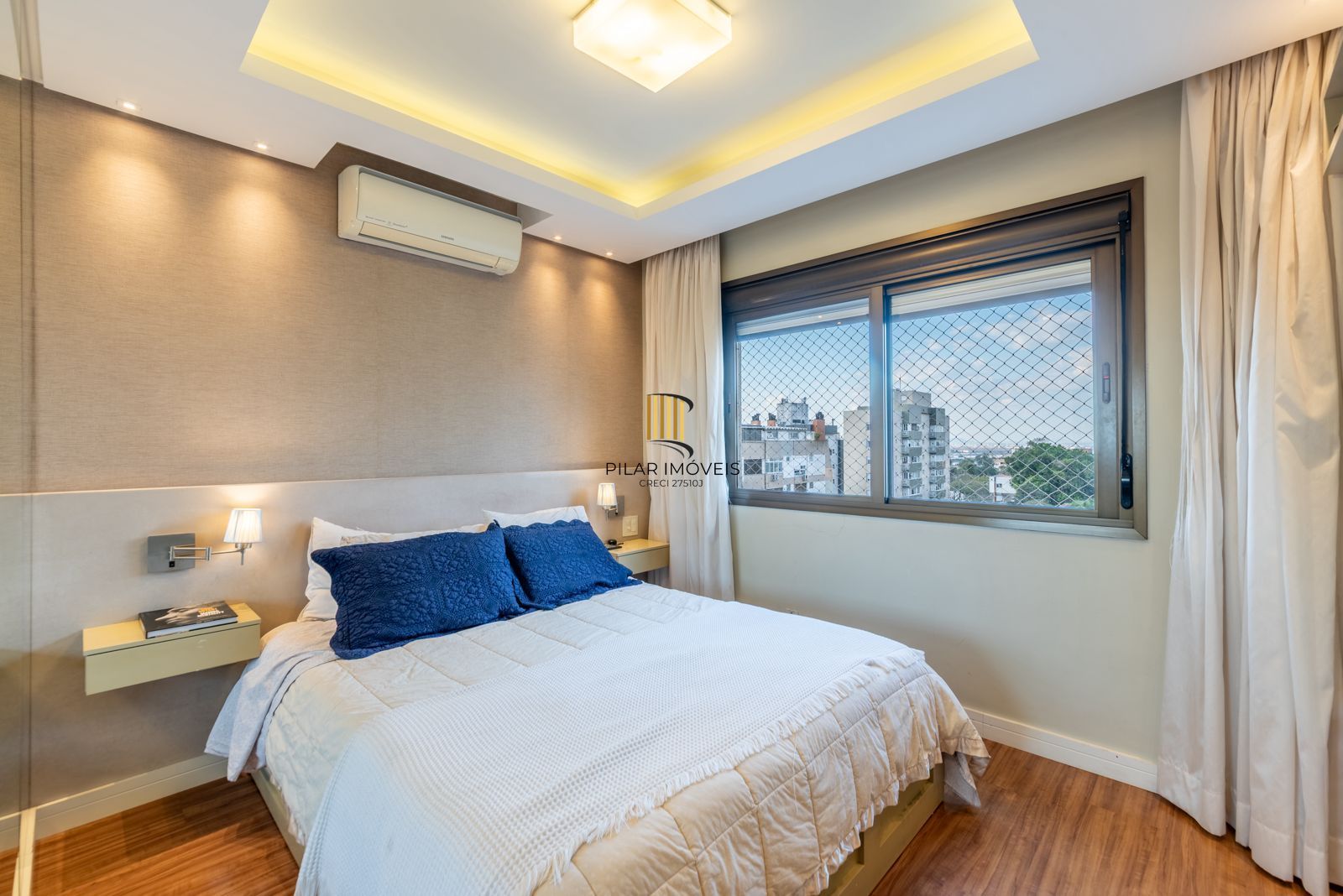 Apartamento exclusivo, decorado com requinte e uma vista incrível!