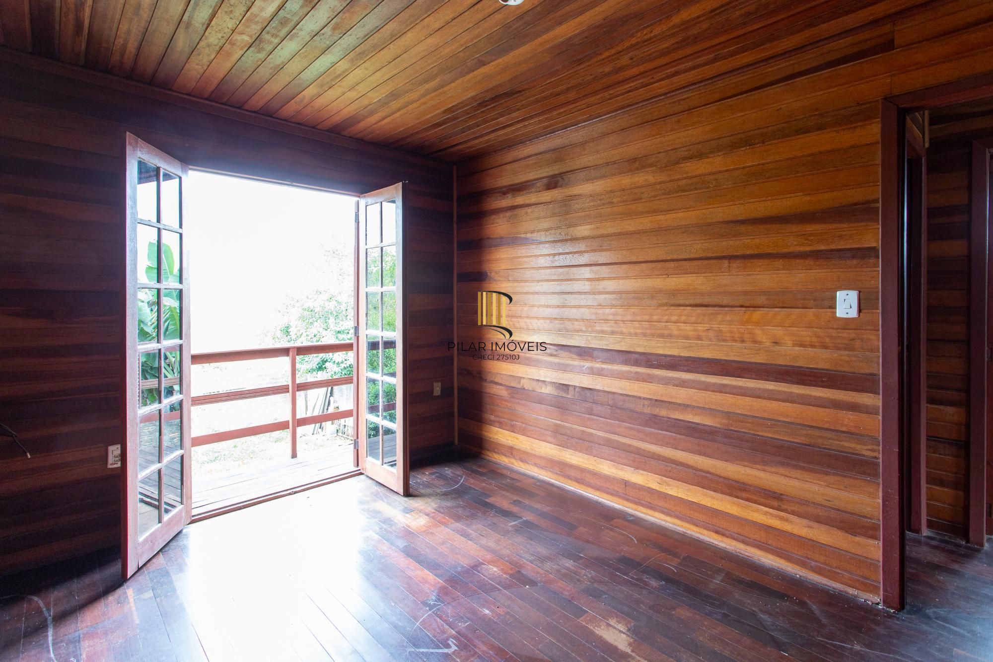 Casa 2 dormitórios no bairro Vila Nova