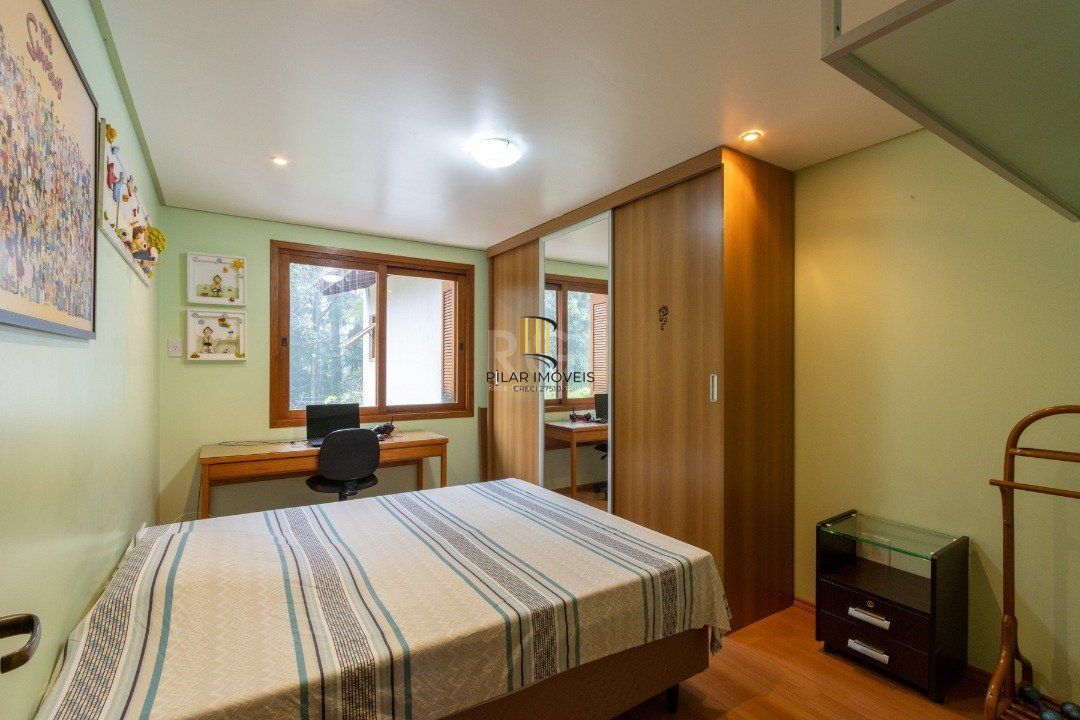 Casa Condominio para Venda - 334.56m², 4 dormitórios, sendo 1 suites, 2 vagas - Jardim Isabel