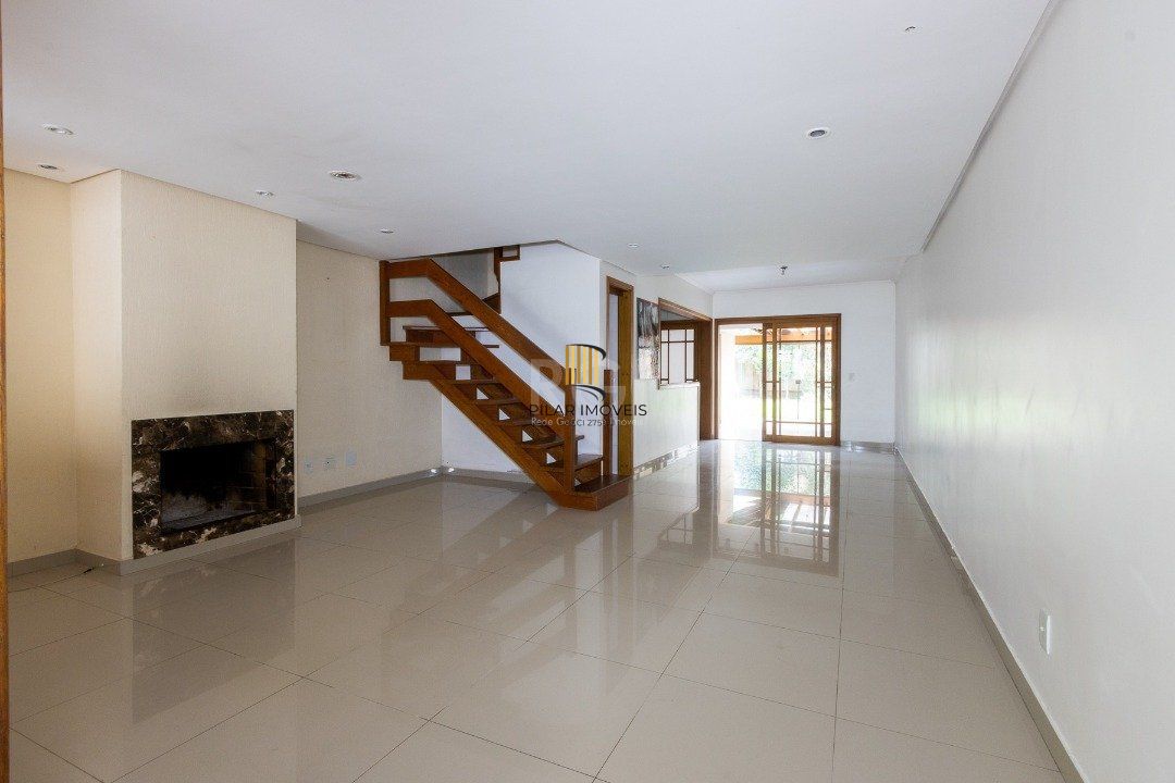 Casa para Venda - 181.99m², 3 dormitórios, sendo 1 suites, 2 vagas - Jardim Isabel